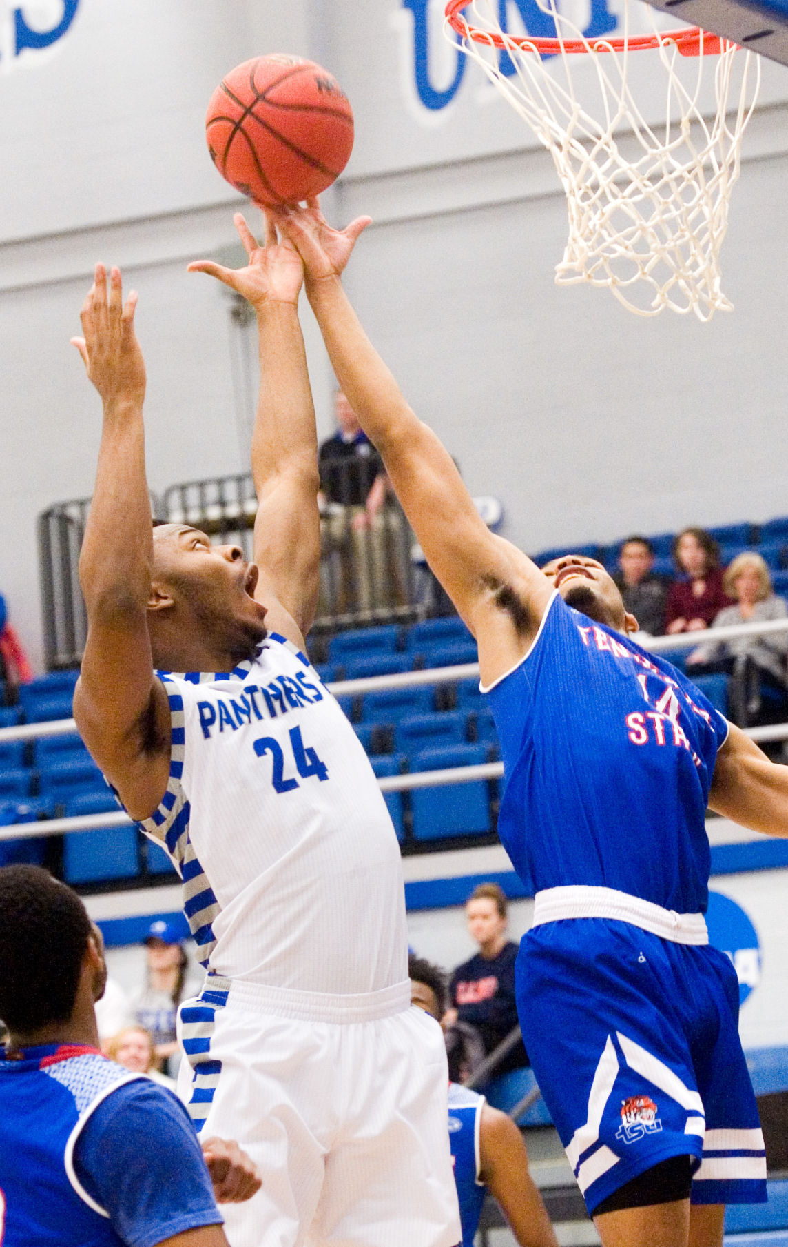 EIU Basketball 01/11/18